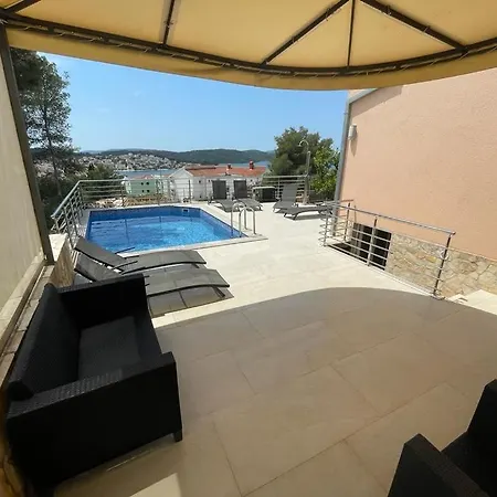 Appartement Maja *