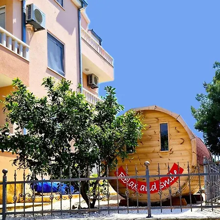 Maja Διαμέρισμα Τρογκίρ